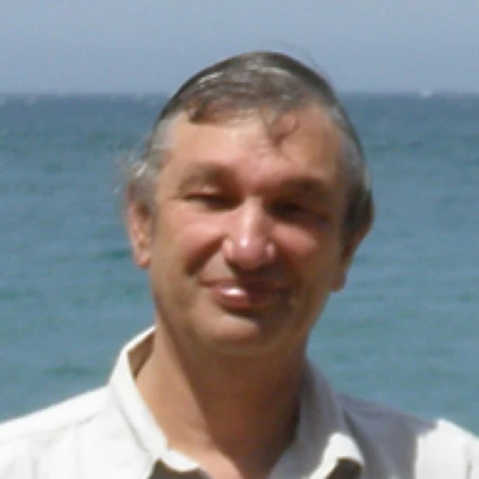 Akhmediev, Nail profile