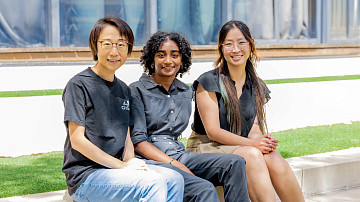 Using black holes to calibrate the Universe’s most sensitive instruments